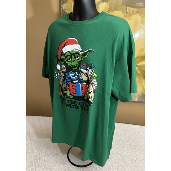 Star Wars Christmas Yoda May The Gifts Be With You Graphic Green Tee Size 2XL - Picture 9 of 15